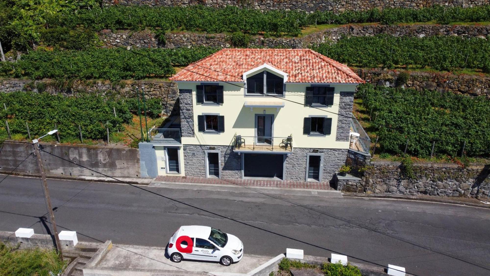 My School II By Atlantic Holiday Ponta Delgada  Bagian luar foto